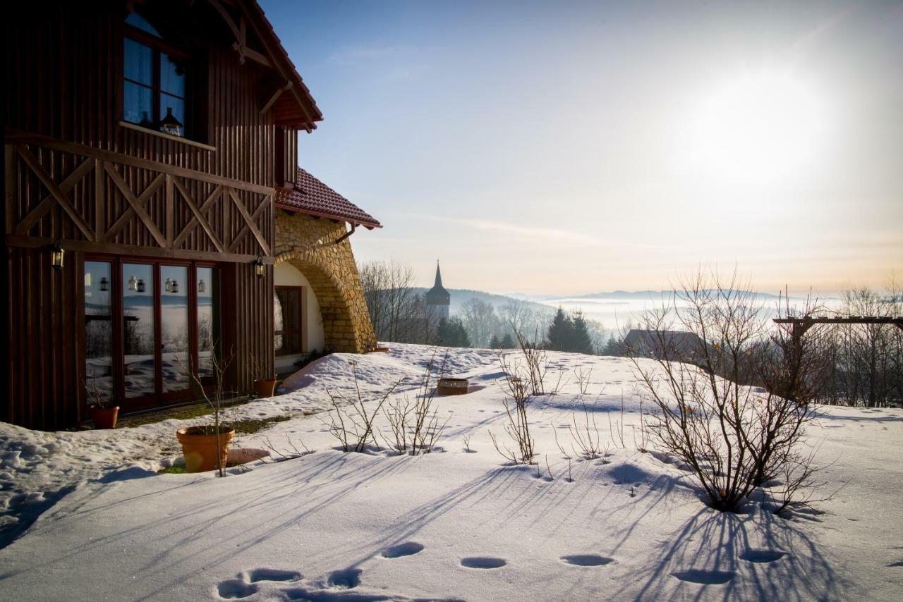 Apartamenty Romanowka Raszow Екстер'єр фото